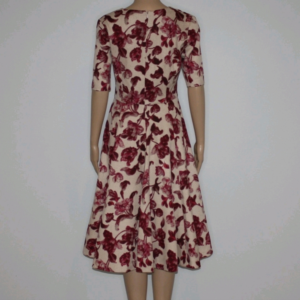 Gal Meets Glam Edith Floral Fit And Flare Midi Dress - Picture 7 of 13